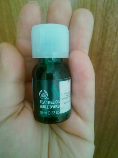 THE BODY SHOP TEA TREE OİL