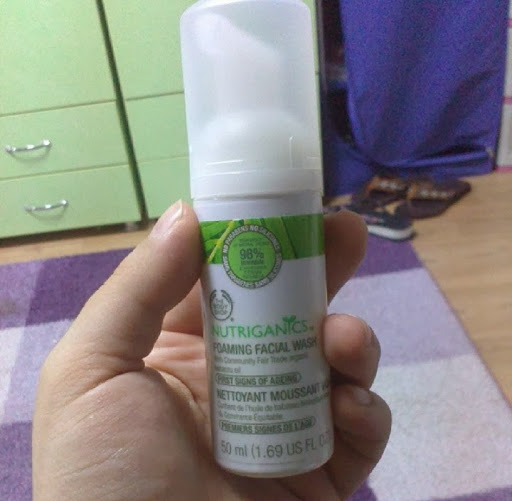 THE BODY SHOP FOAMİNG FACİAL WASH