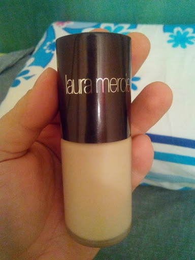 LAURA MERCIER MOISTURIZING FOUNDATION WARM İVORY