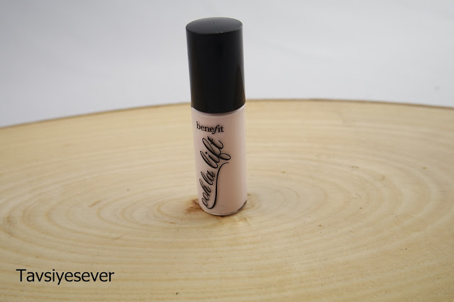 Benefit Ooh La Lift Göz Çevresi Aydınlatıcı