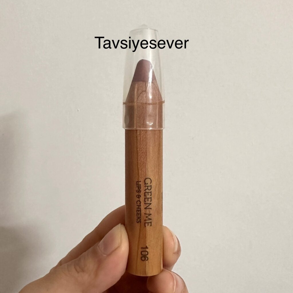 Kiko Green Me Lips And Cheeks