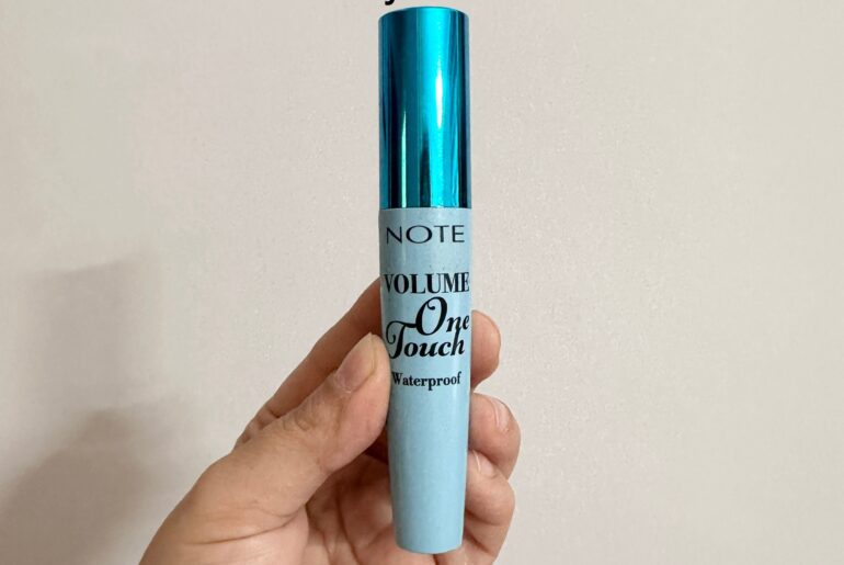 Note Volume One Touch Waterproof Maskara: Karışık Hislerim!