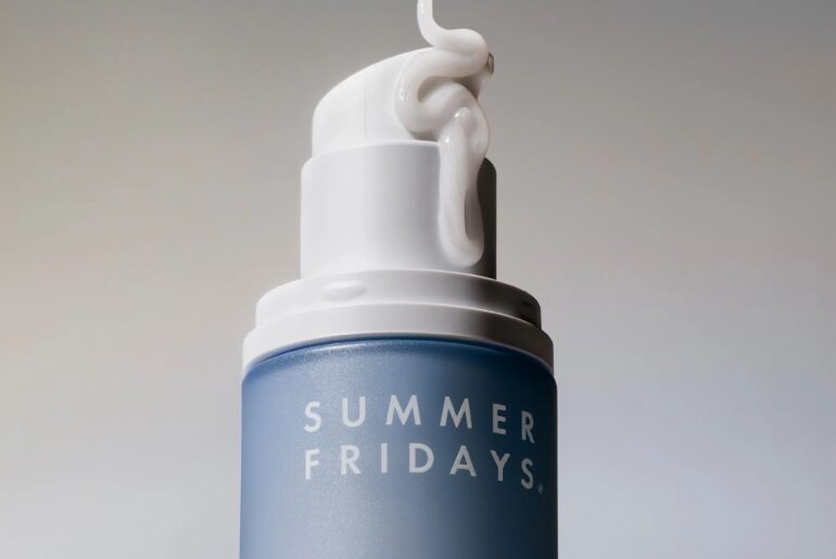 Summer Fridays Jet Lag Deep Hydration Serum İncelemesi: Umre Deneyimim ve Gerçek Etkileri